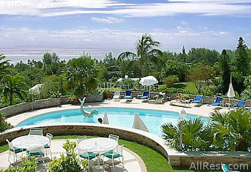 Grotto Bay Beach Resort 9